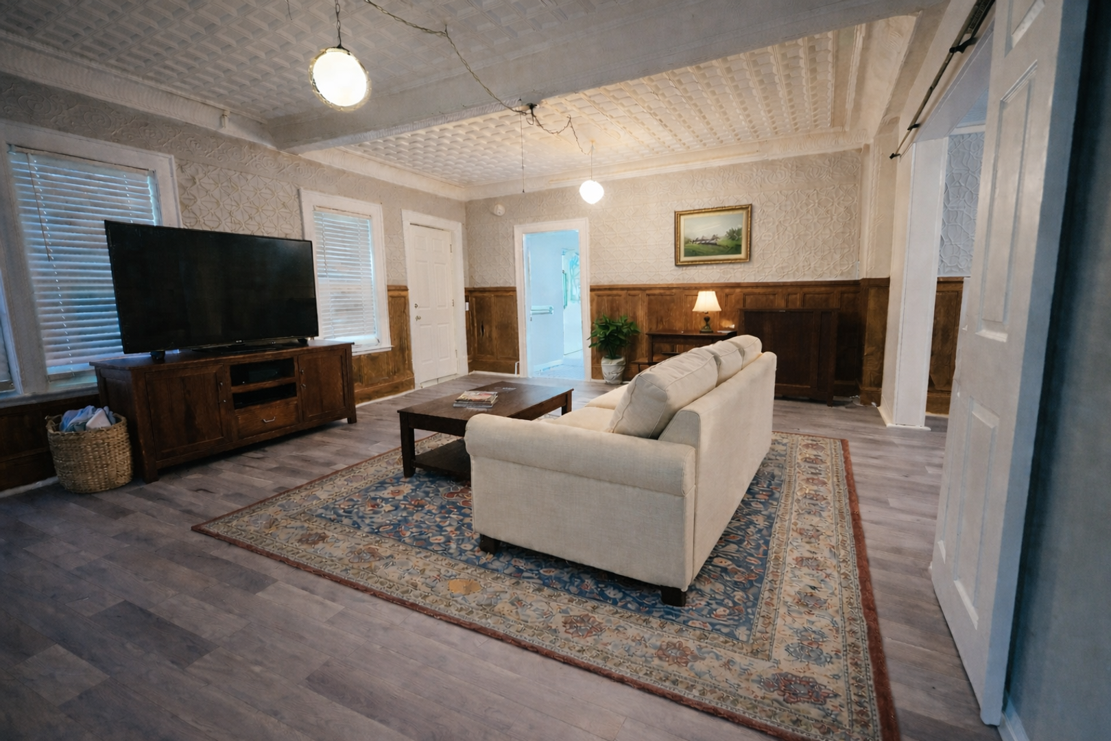 Nashua Apartment: 36 Chandler Street