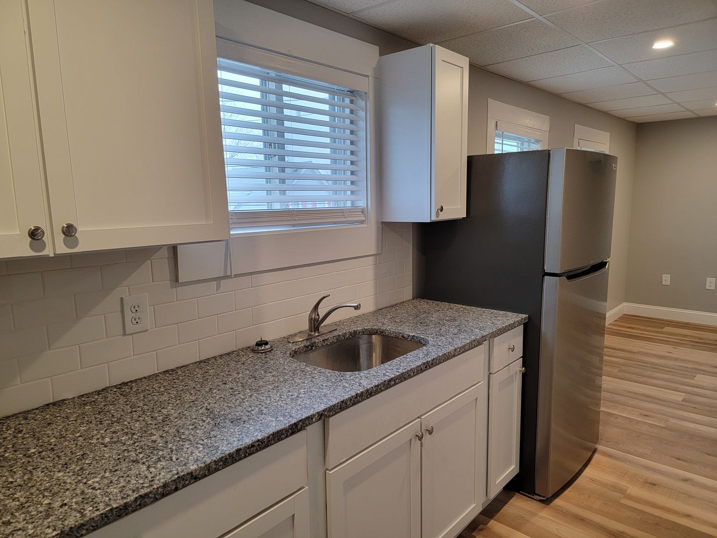 Nashua Apartment: 36 Chandler Street