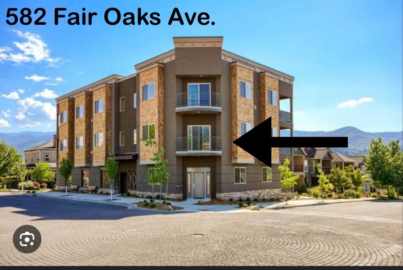 Ashland House: 582 Fair Oaks Avenue