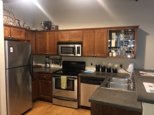 Beautiful 2bd/2bth Conveniently Located in the Heart of Downtown Medford – photo 1
