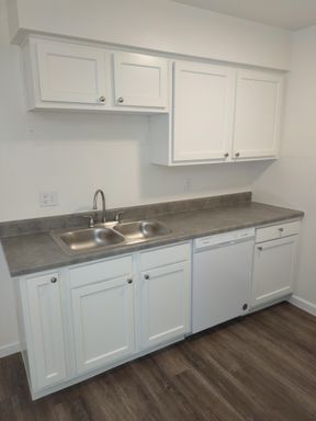 SPACIOUS 2 BEDROOM – photo 1