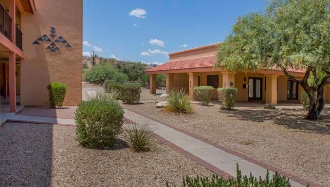 Mammoth Apartment: 14930 S. Highway 77