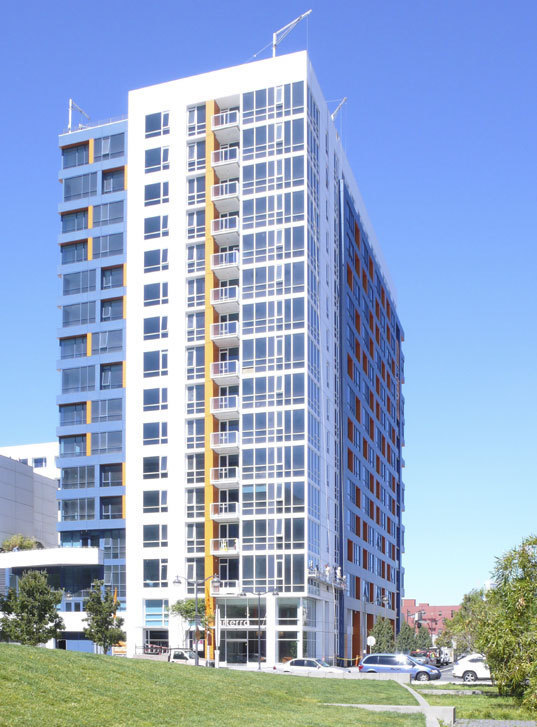 San Francisco Apartment: 300 Berry Street, Apt 817