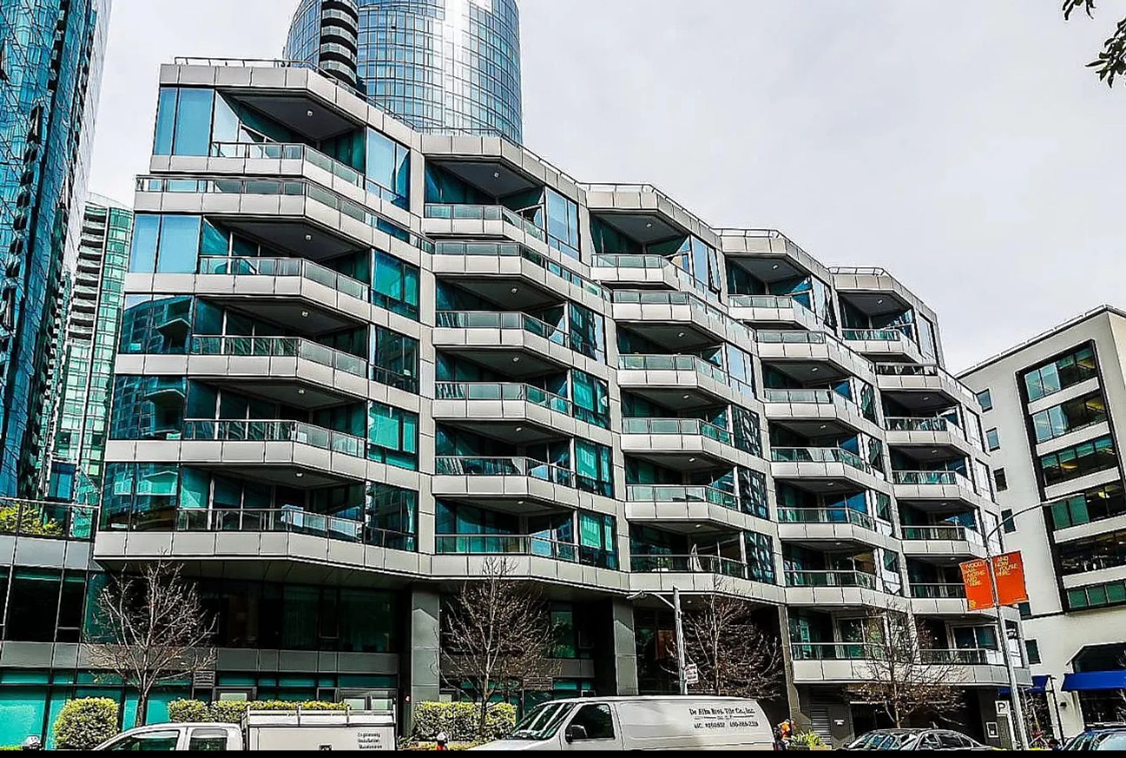 San Francisco Condo: 333 Beale St