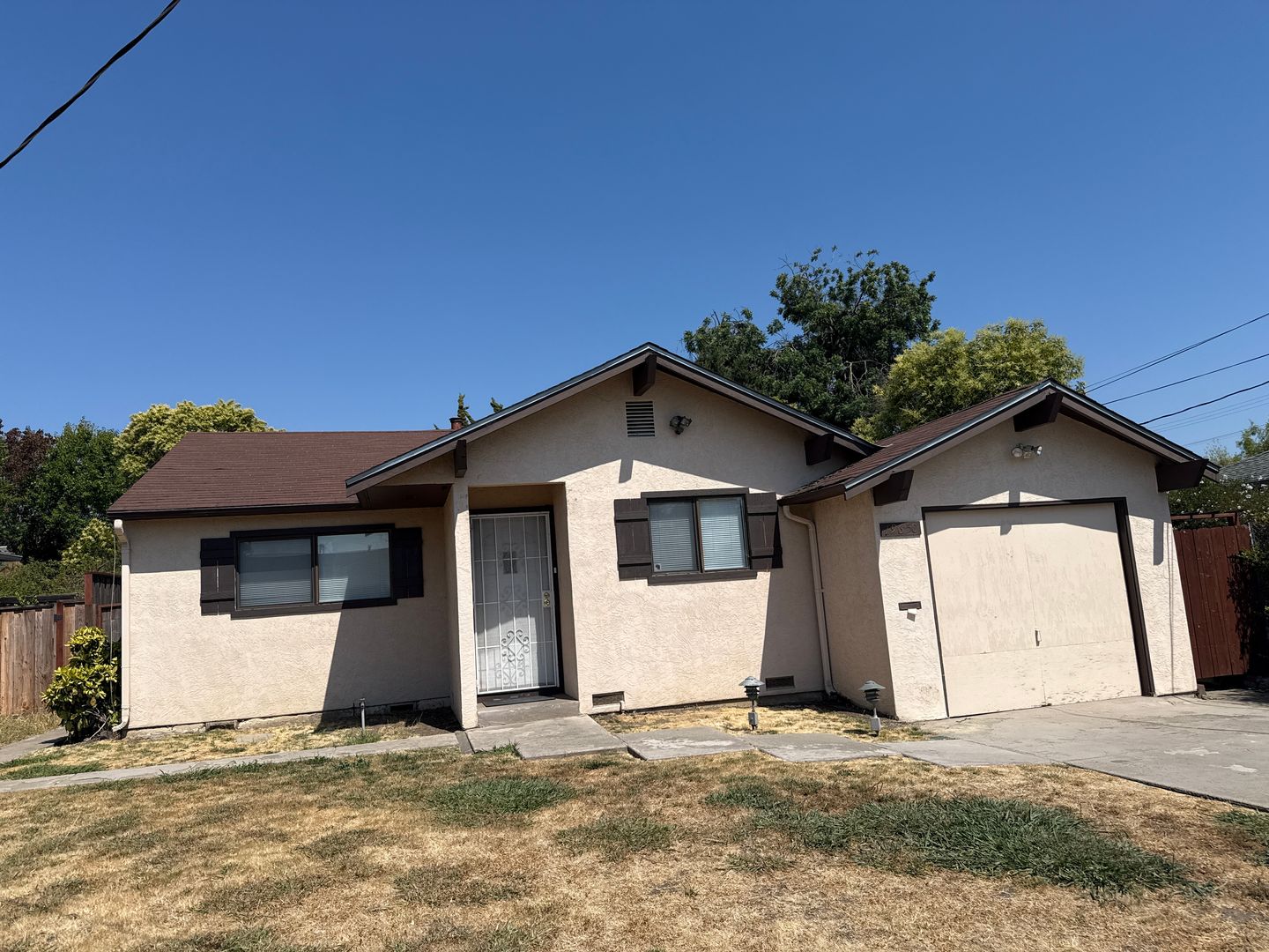 Castro Valley House: 19650 San Miguel Ave