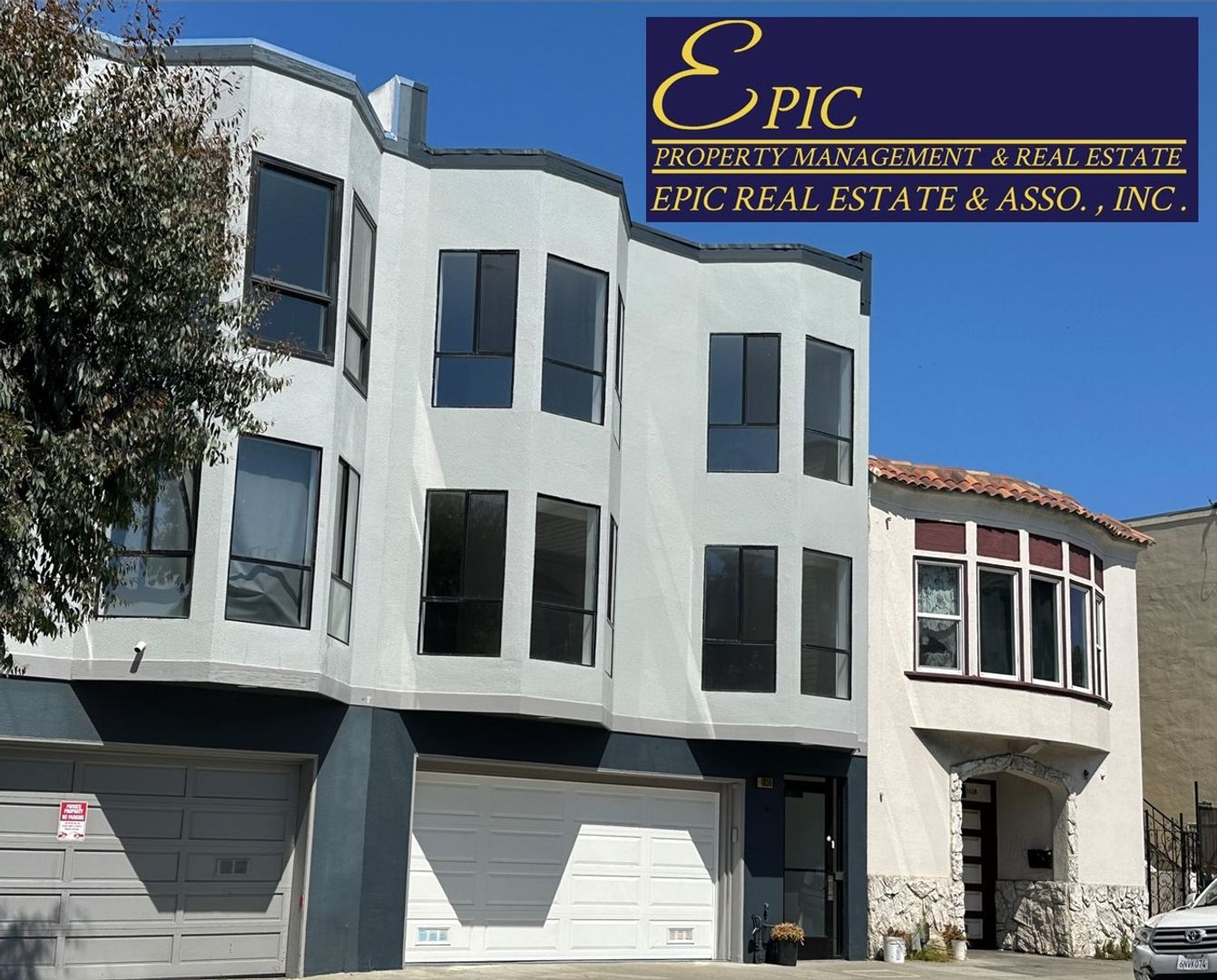 1630 Oalkdale - Main Image