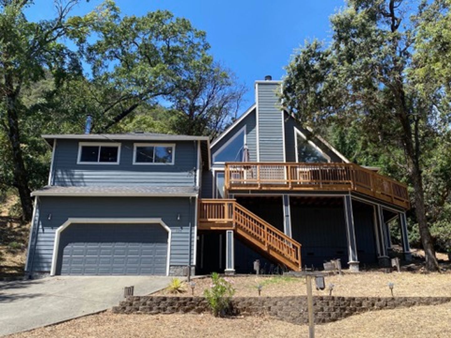 126 Ridgecrest Dr - Image 2