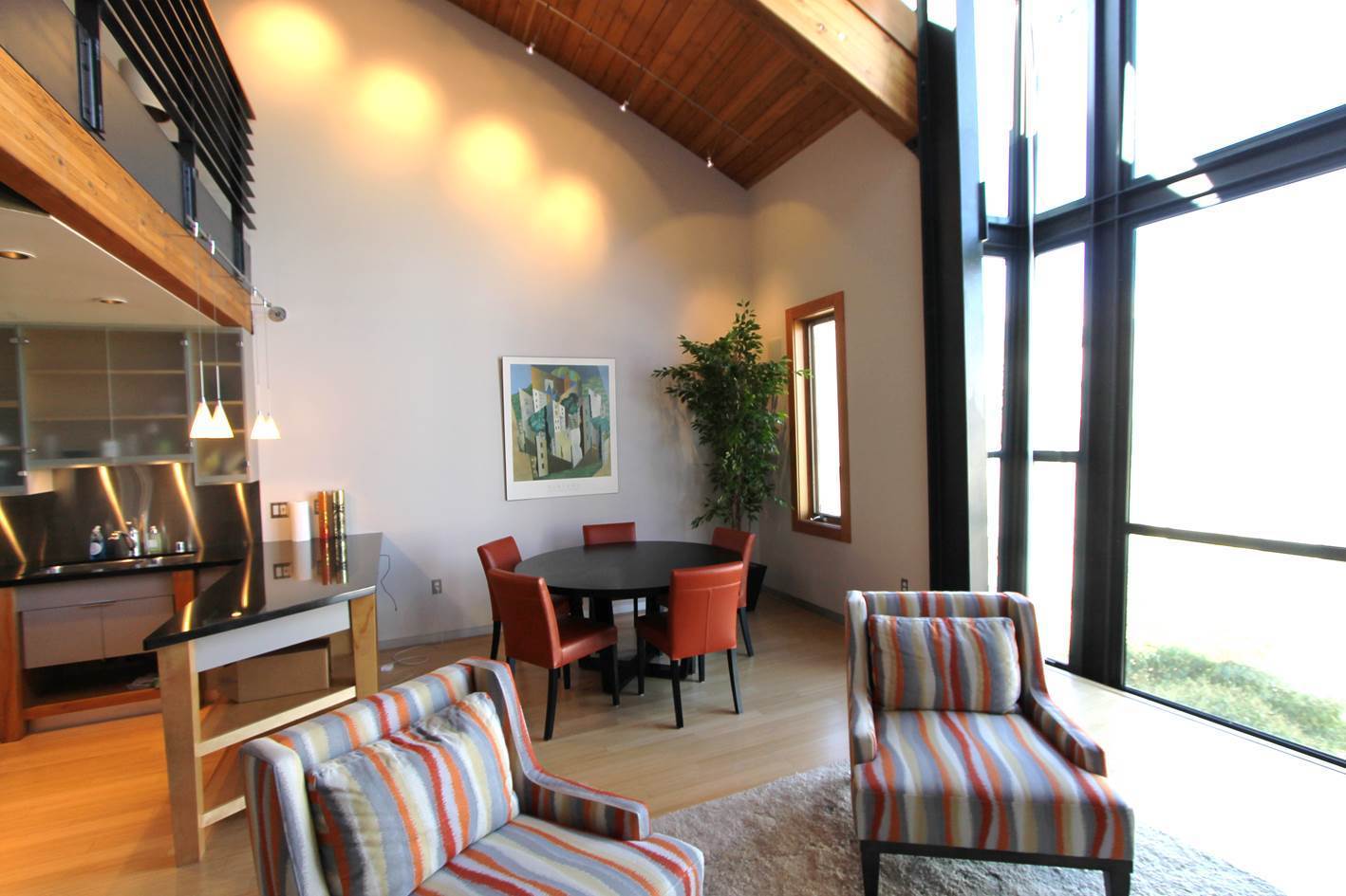 San Francisco House: 181 South Park St