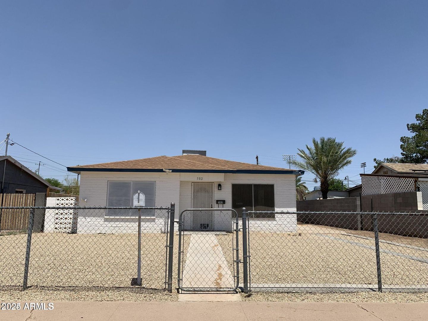 Phoenix House: 382 W Cocopah St