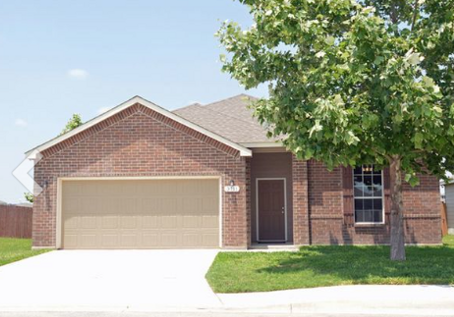 Selma House: 3711 Lazy Diamond