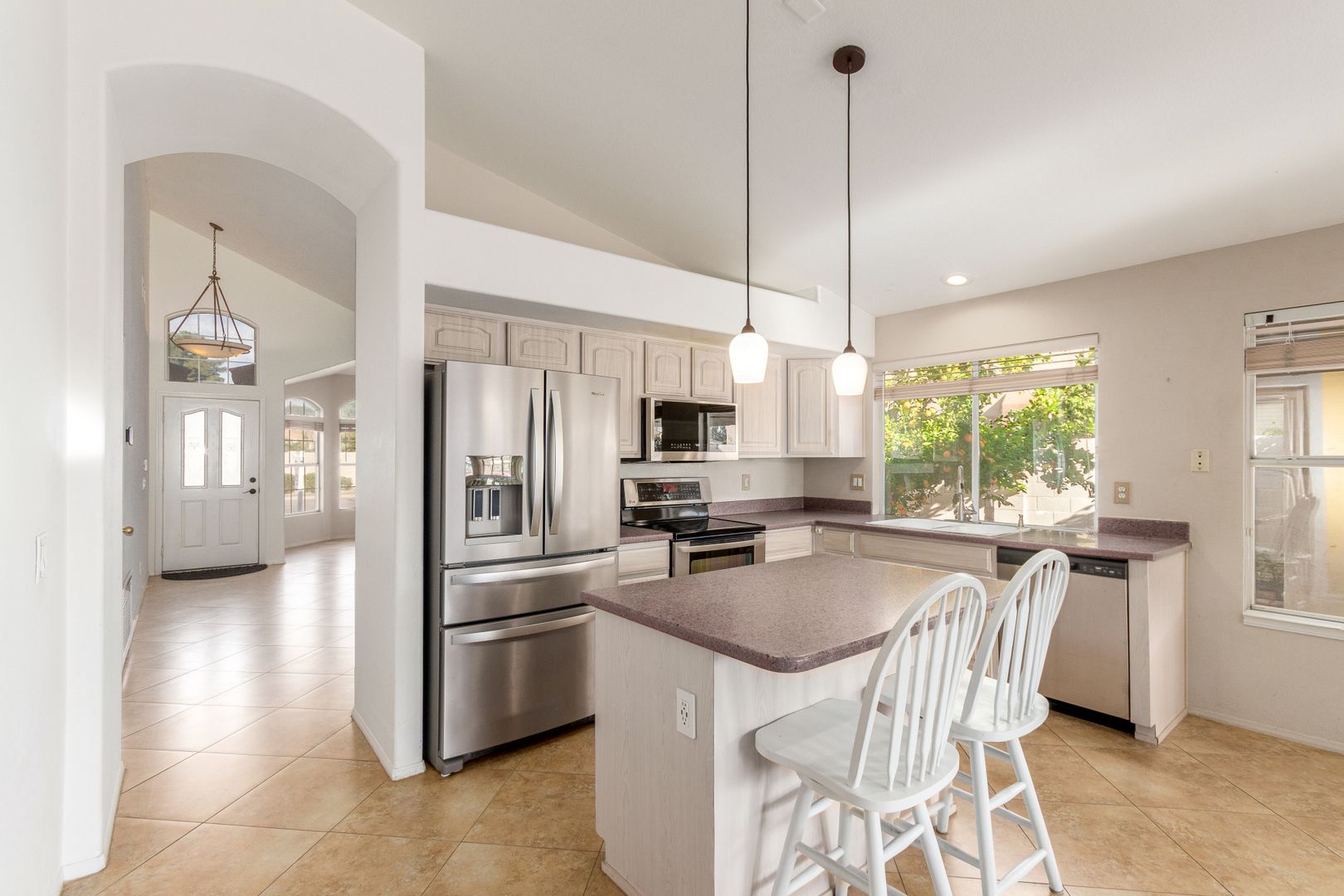 Chandler House: 1629 S Ash Dr