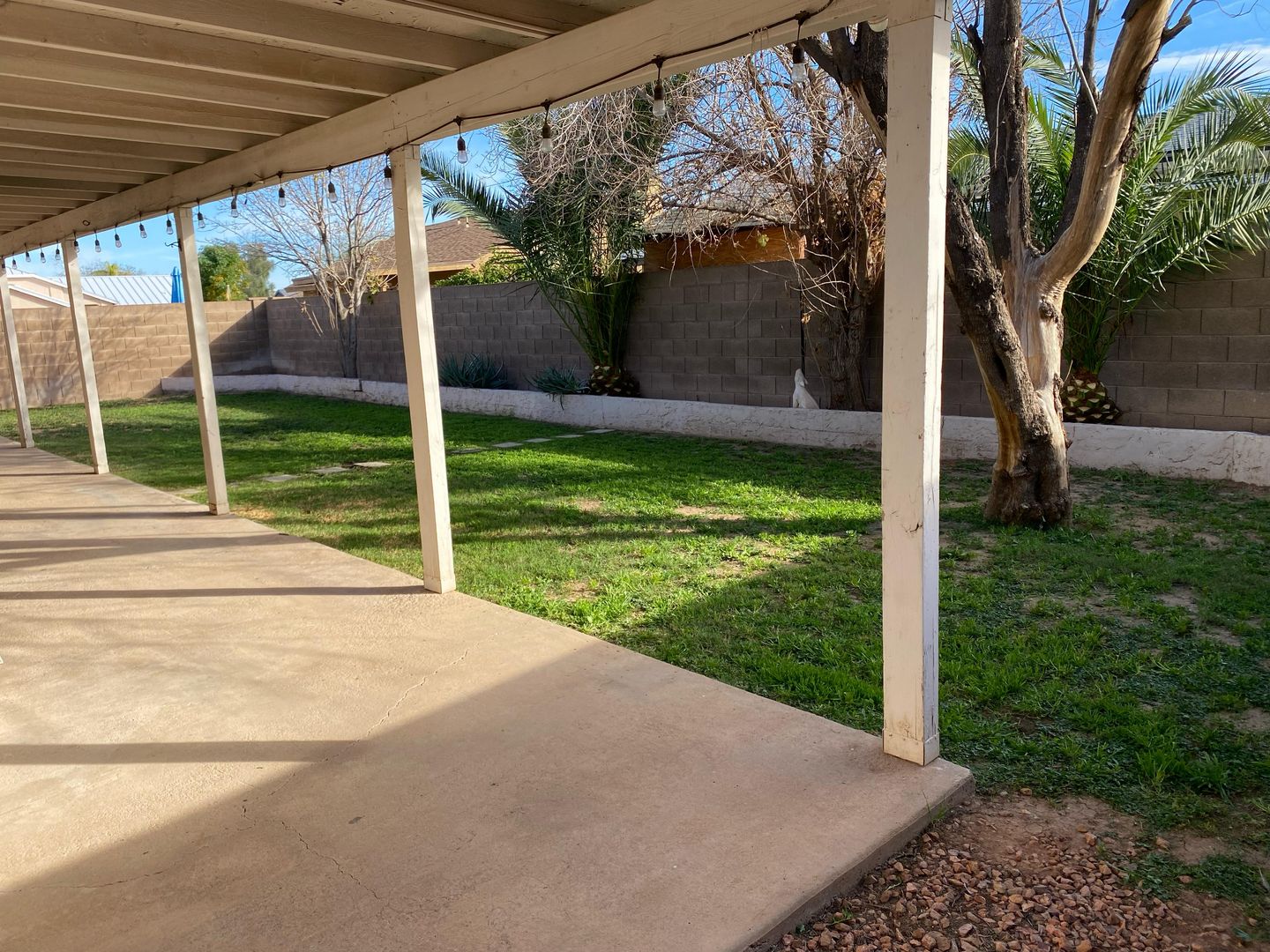 Glendale House: 8509 W Colter St