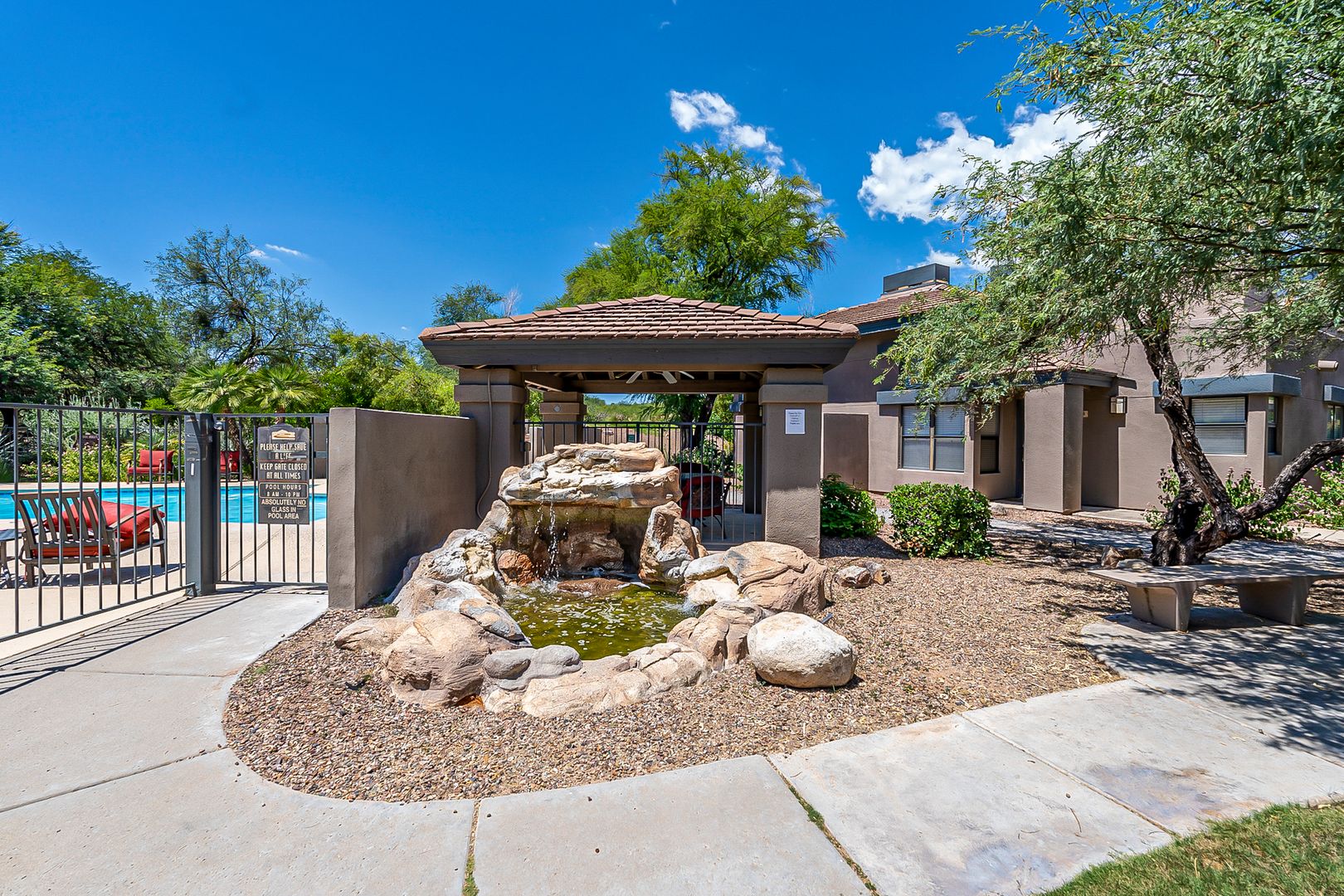 Tucson House: 5855 N Kolb Rd
