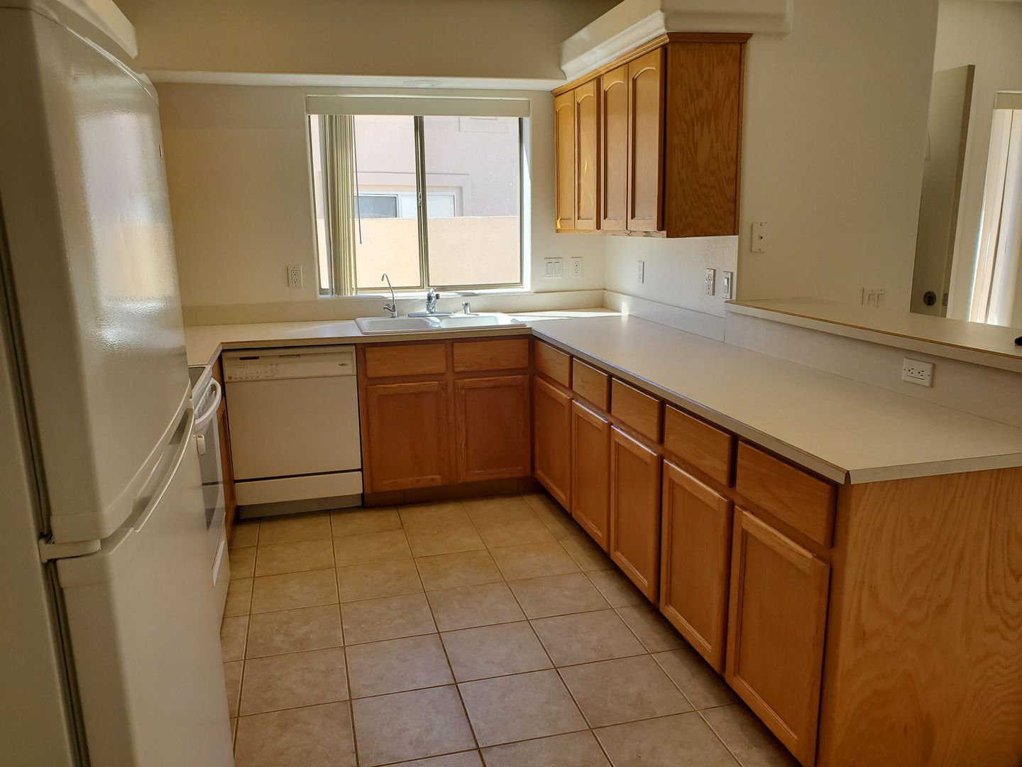 3565 Lost Dutchman Dr, 101 Lake Havasu City AZ 86406 - Photo 5