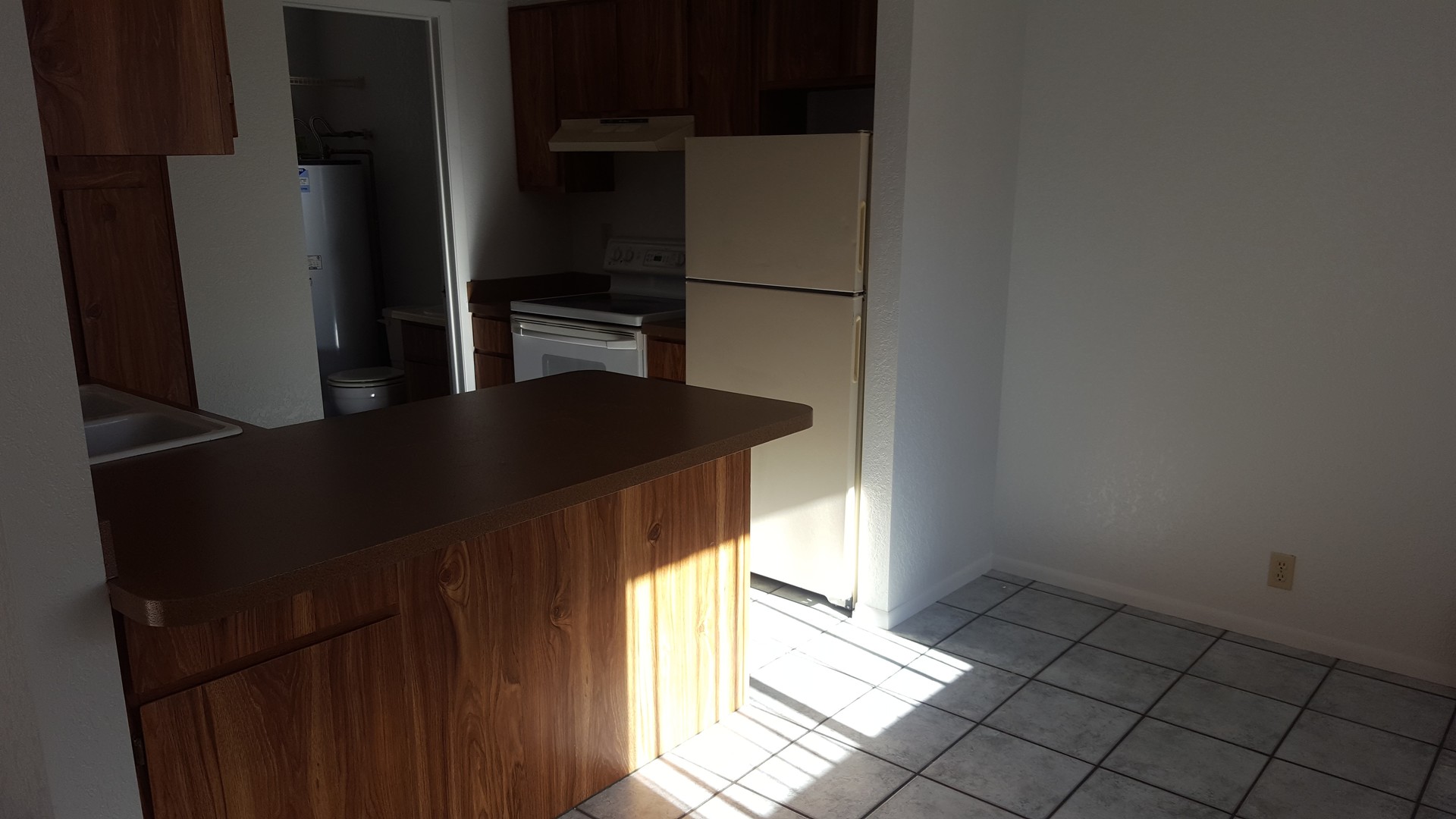 2301 McCulloch Blvd - Unit E Lake Havasu City AZ 86403 - Photo 21