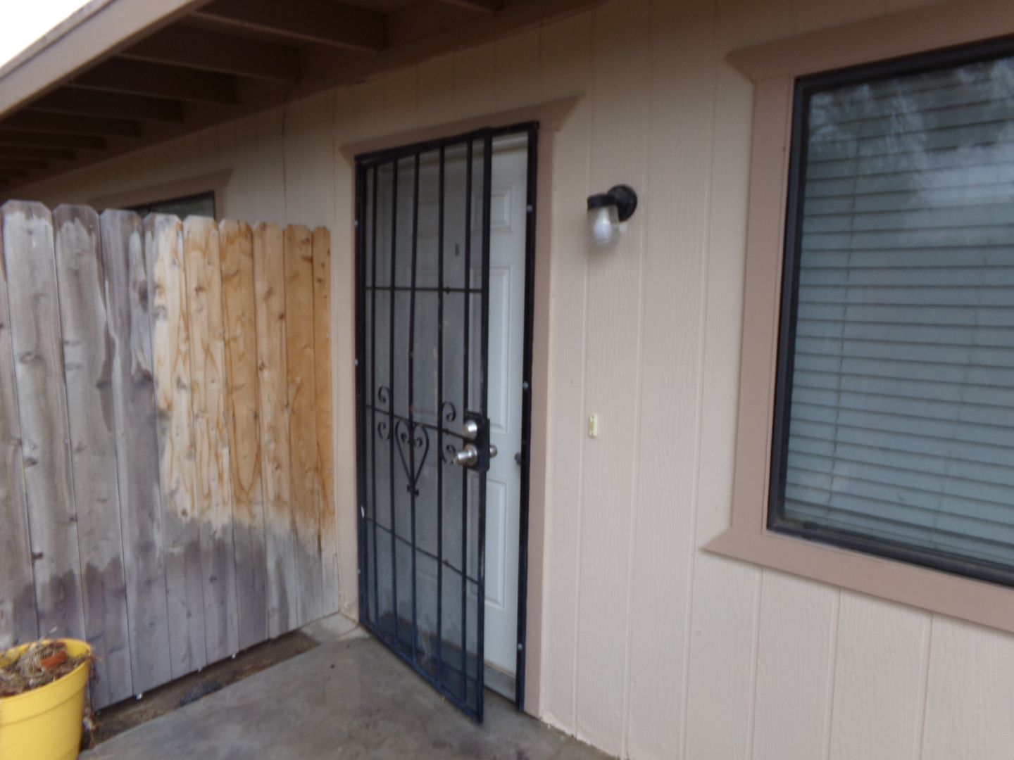 3873 Roosevelt Street - Unit B Kingman AZ 86409 - Photo 3