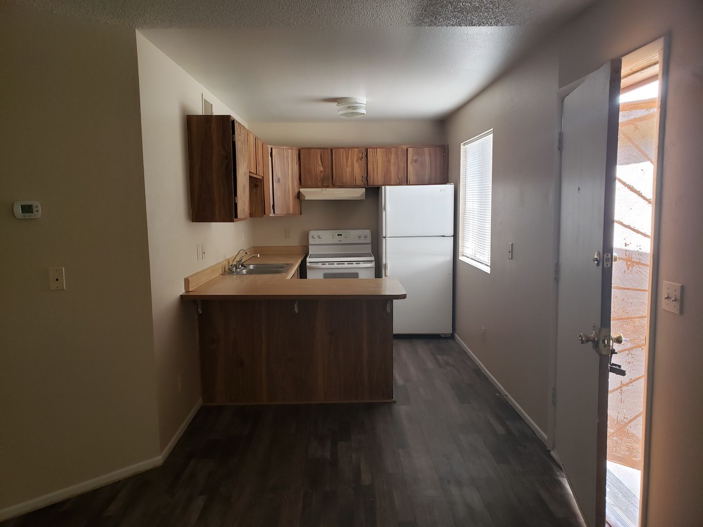 2690 McCulloch Blvd #4 Lake Havasu City AZ 86403 - Photo 1