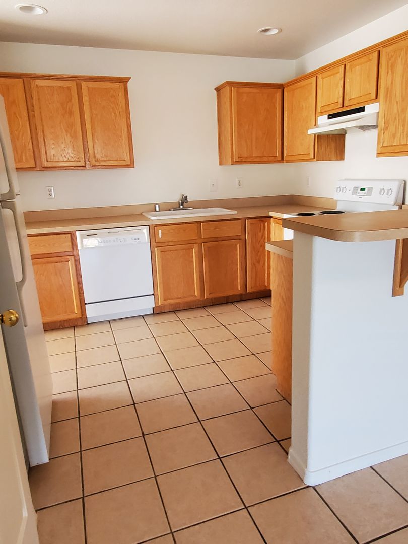 830 Sand Dab Drive 102 Lake Havasu City AZ 86404 - Photo 4