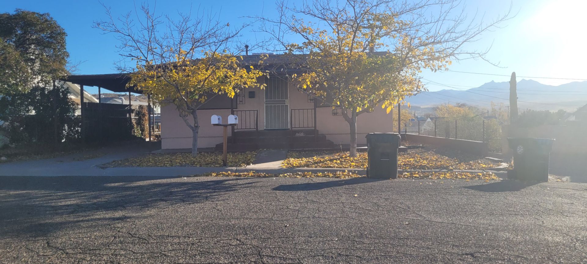 Kingman Apartment: 522 Metcalfe Road