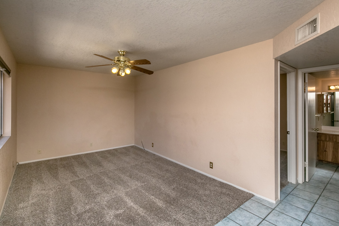 2301 McCulloch Blvd - Unit E Lake Havasu City AZ 86403 - Photo 14