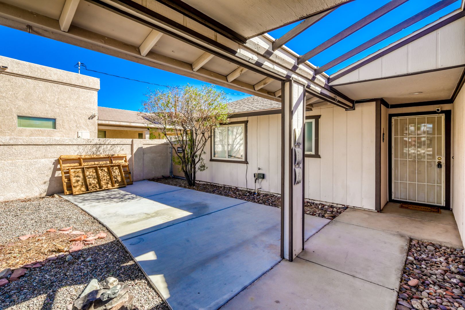 990 Huntington PL Lake Havasu City AZ 86404 - Photo 5