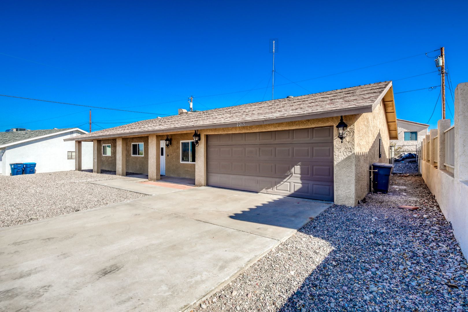 2265 Malahini Dr. Lake Havasu City AZ 86404 - Photo 1