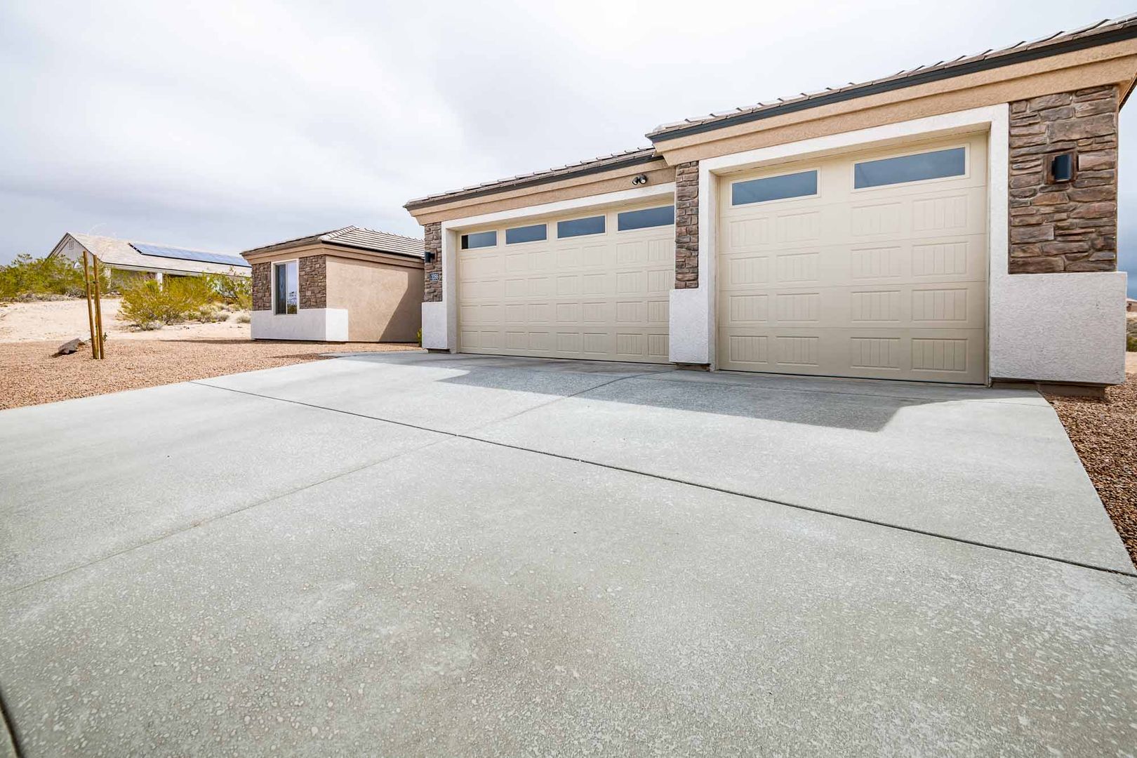 3286 E. Rosslyn Dr. Kingman AZ 86401 - Photo 1