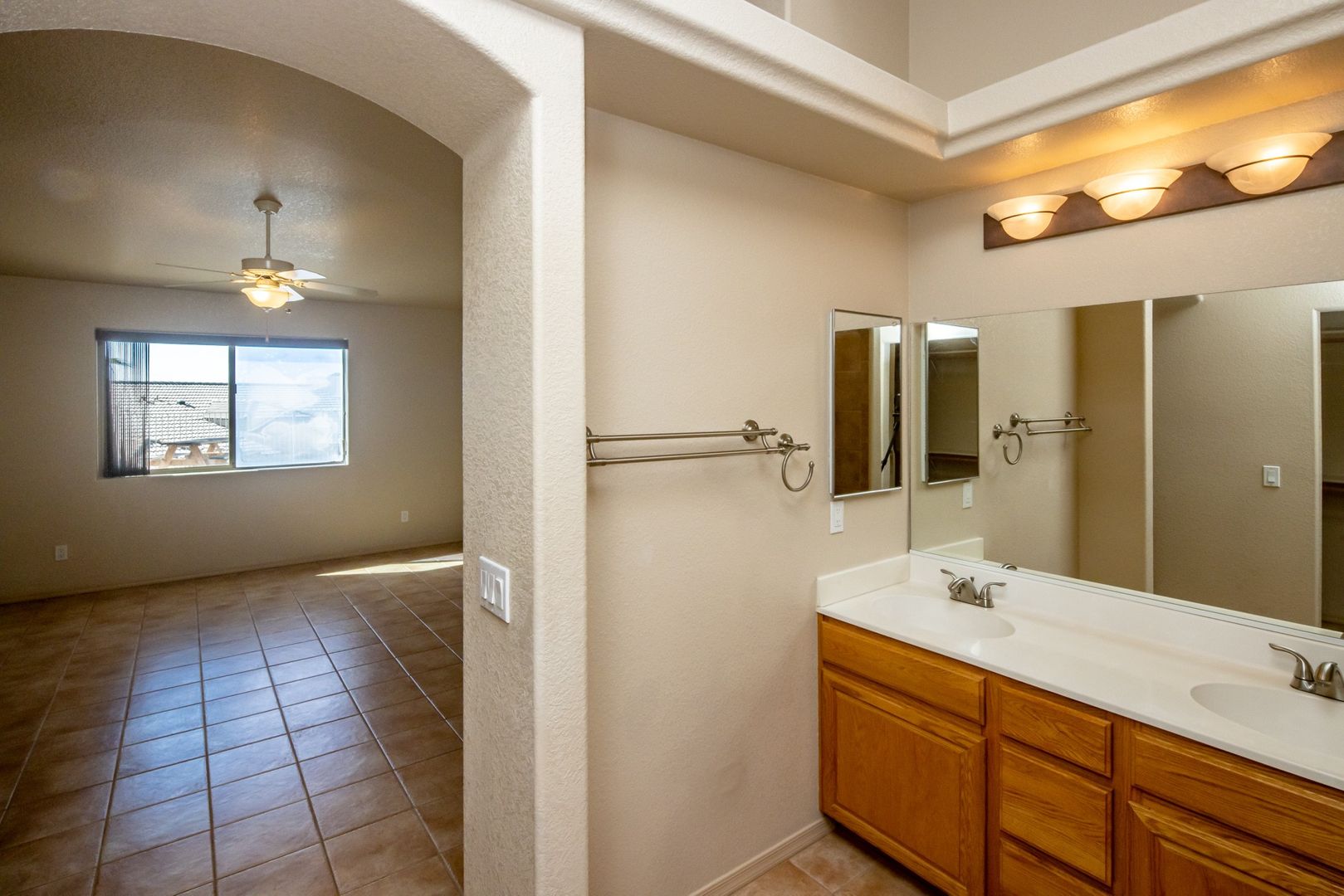 1587 Neptune Dr. Lake Havasu City AZ 86404 - Photo 27