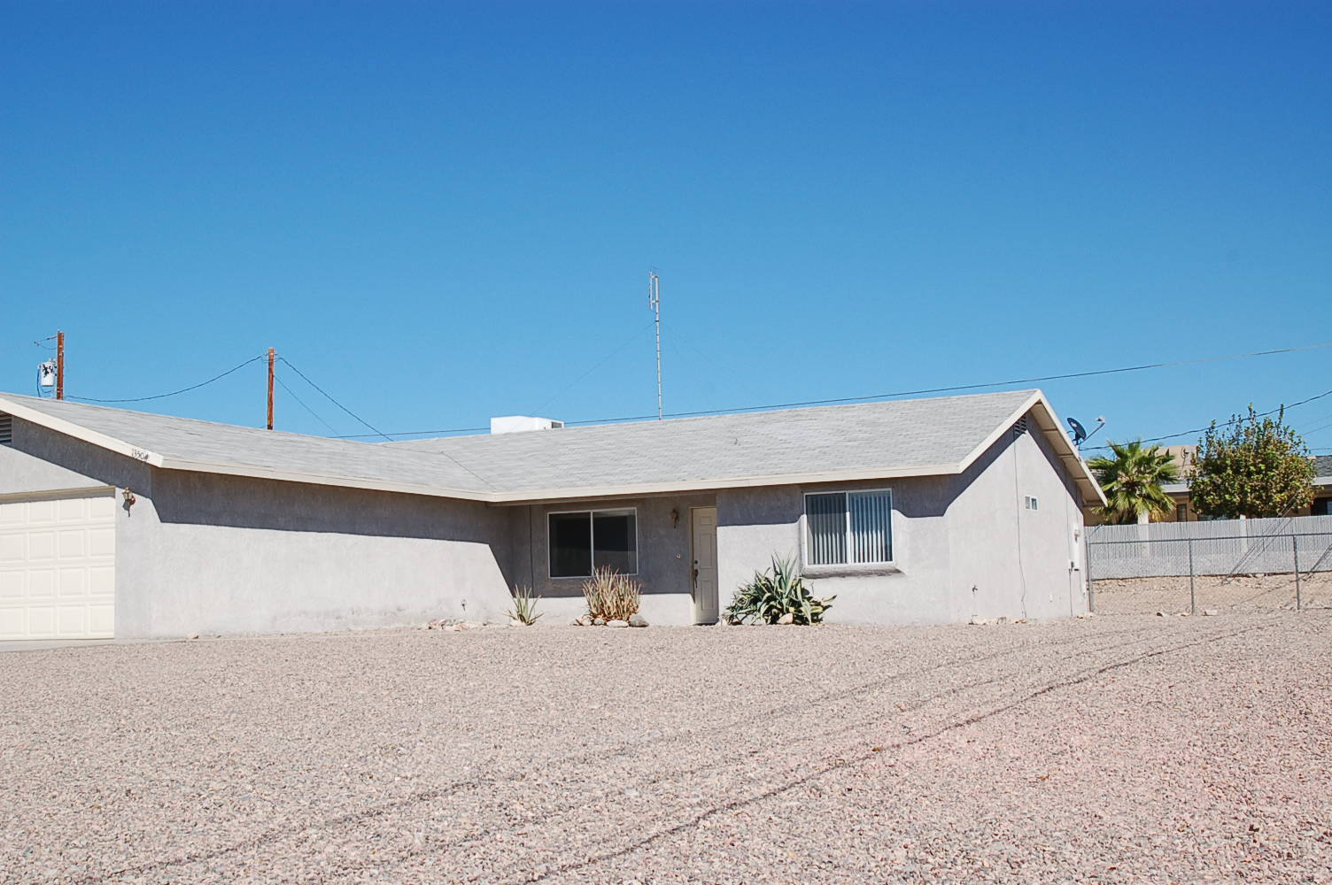 1350 Beefeater Drive Lake Havasu City AZ 86404 - Photo 2