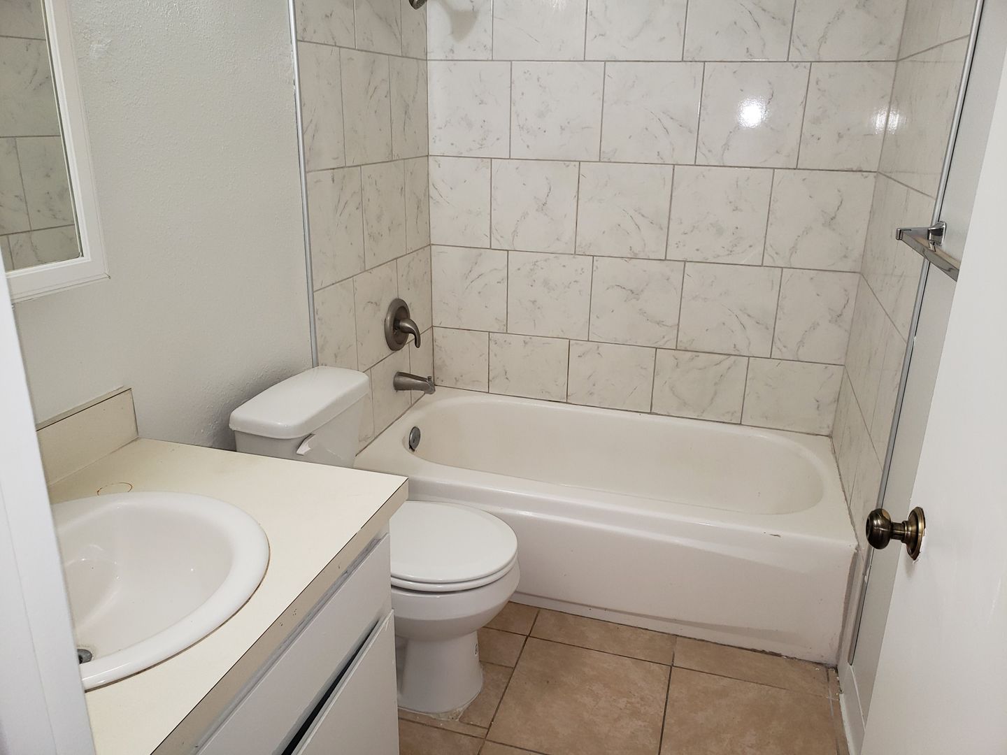 2316 Kiowa Blvd B Lake Havasu City AZ 86403 - Photo 6