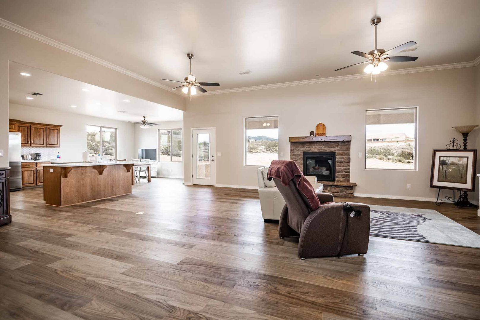 3286 E. Rosslyn Dr. Kingman AZ 86401 - Photo 3
