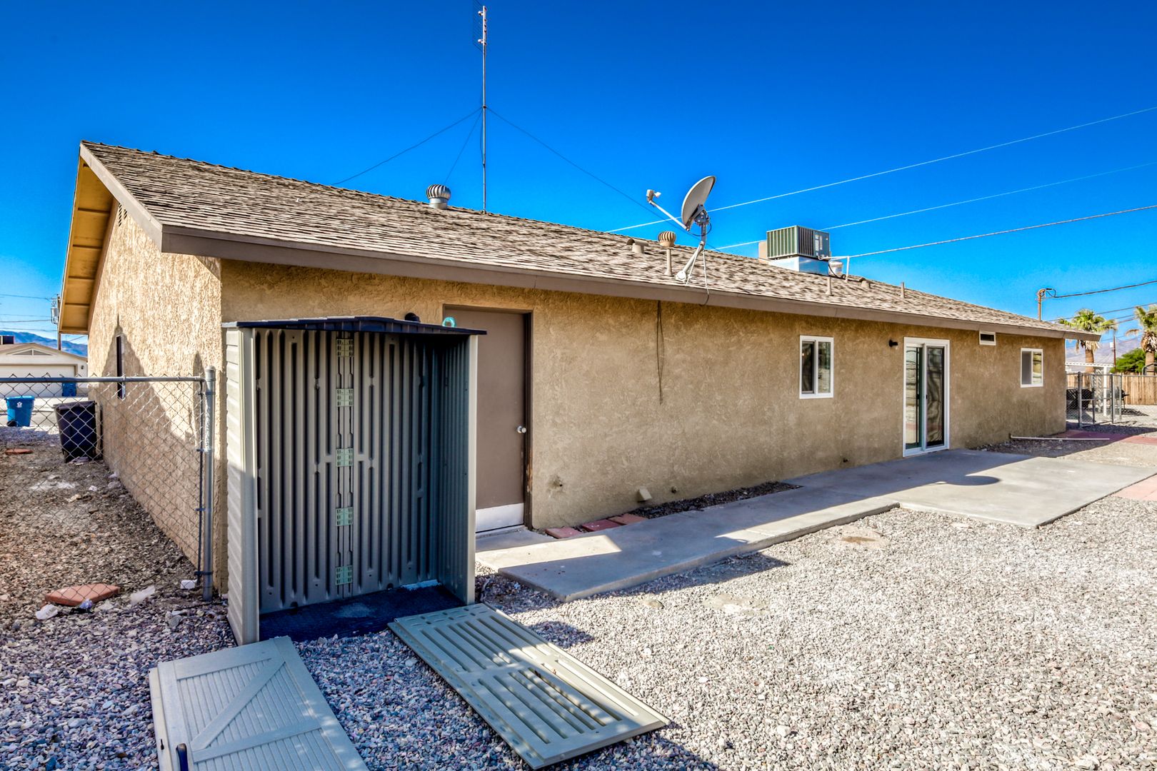 2265 Malahini Dr. Lake Havasu City AZ 86404 - Photo 11