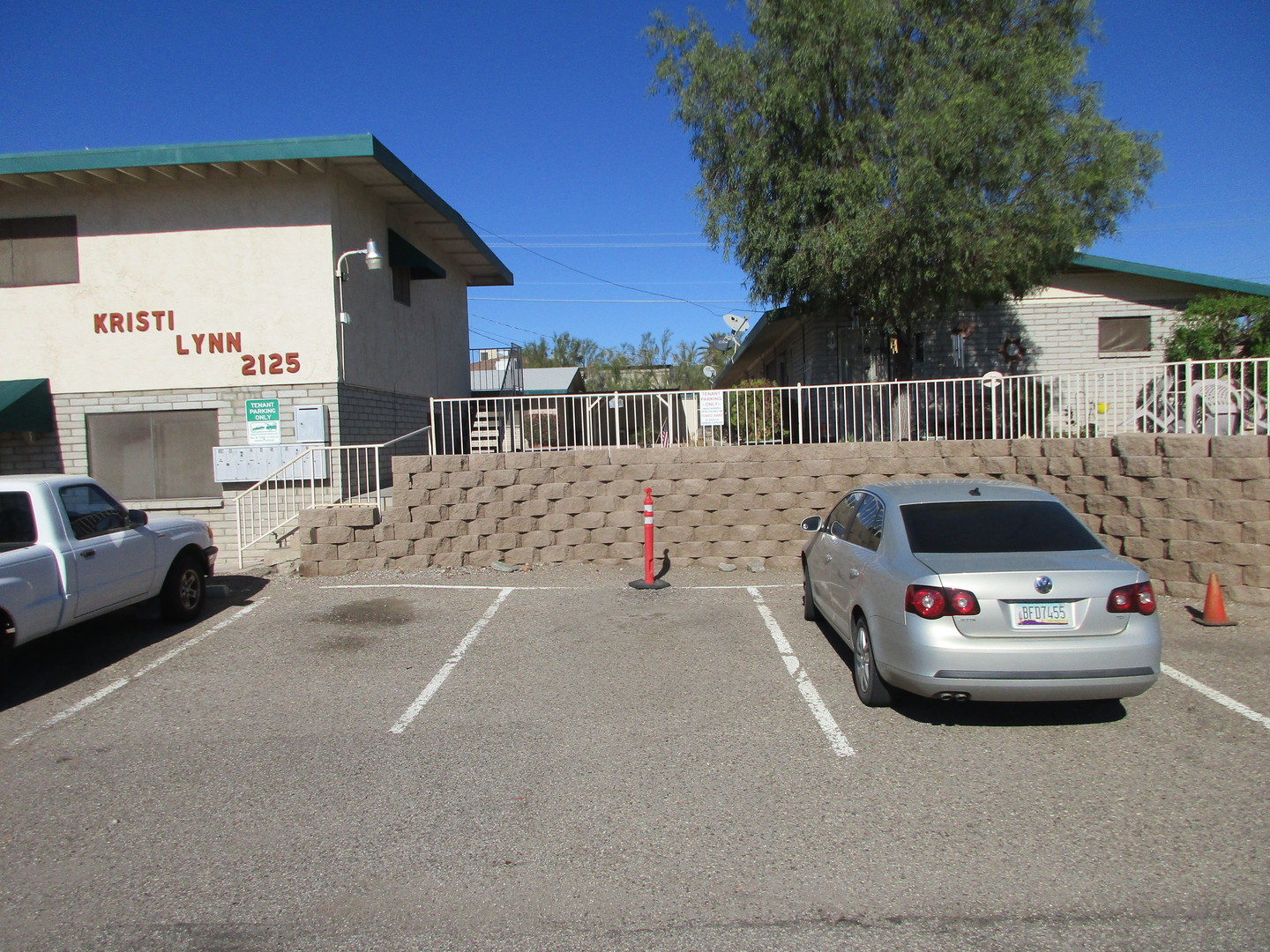 2125 Injo Drive #3 Lake Havasu City AZ 86403 - Photo 2