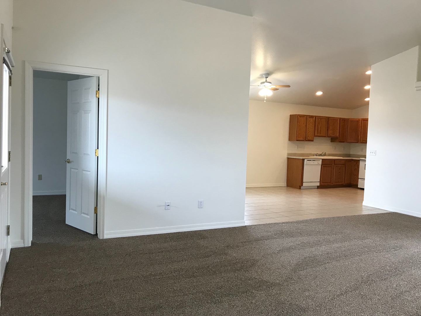 3470 Jewel St. Kingman AZ 86401 - Photo 5