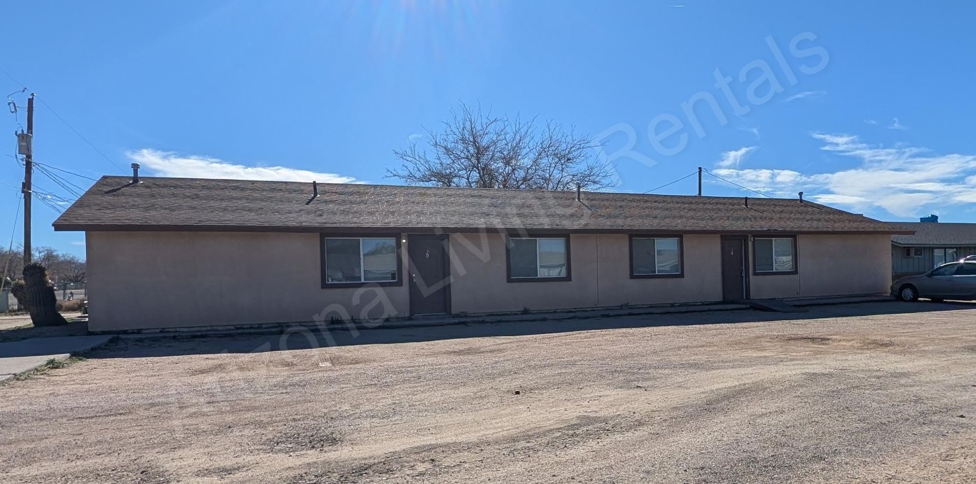 Kingman Apartment: 3823 N Roosevelt Street