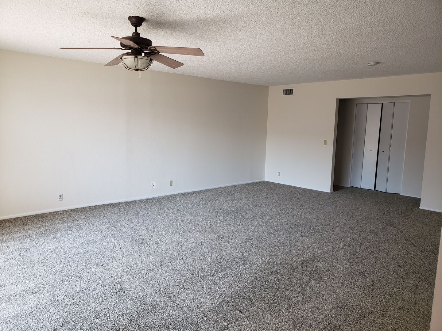 3431 Truckee Drive Lake Havasu City AZ 86406 - Photo 1