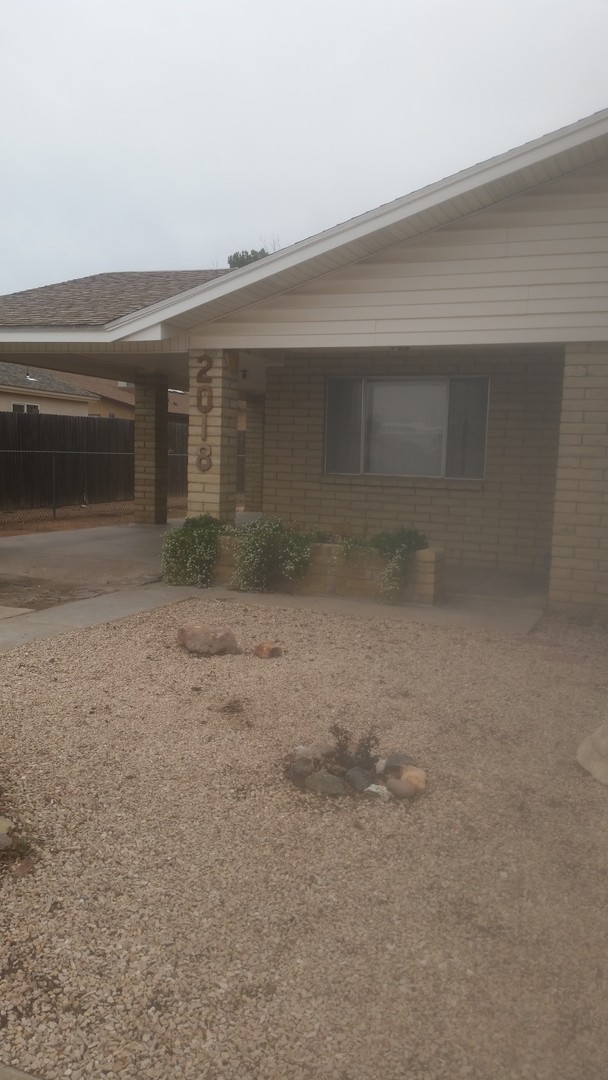 2018 Robinson Avenue Kingman AZ 86401 - Photo 1