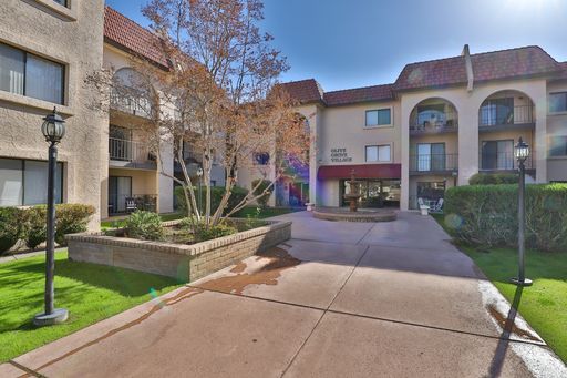 Cute 1bd condominium unit - Age-restricted 55+ – photo 1