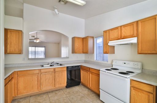 8520 W. Palm Ln., Unit 1102 – photo 1