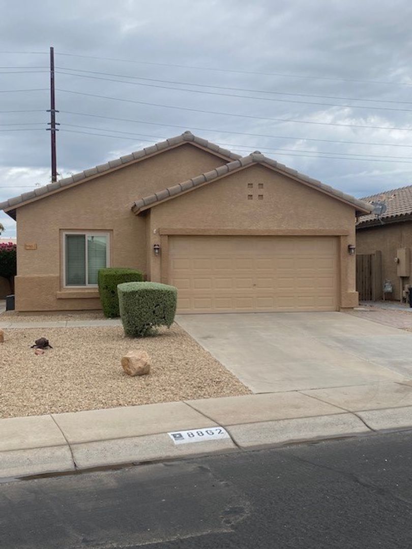 Peoria House: 8862 W Shaw Butte Dr