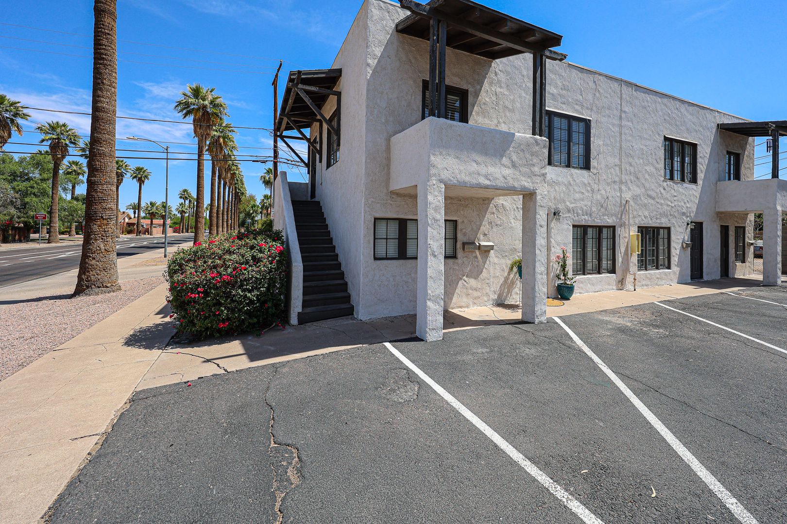 Phoenix Apartment: 342 W Culver St