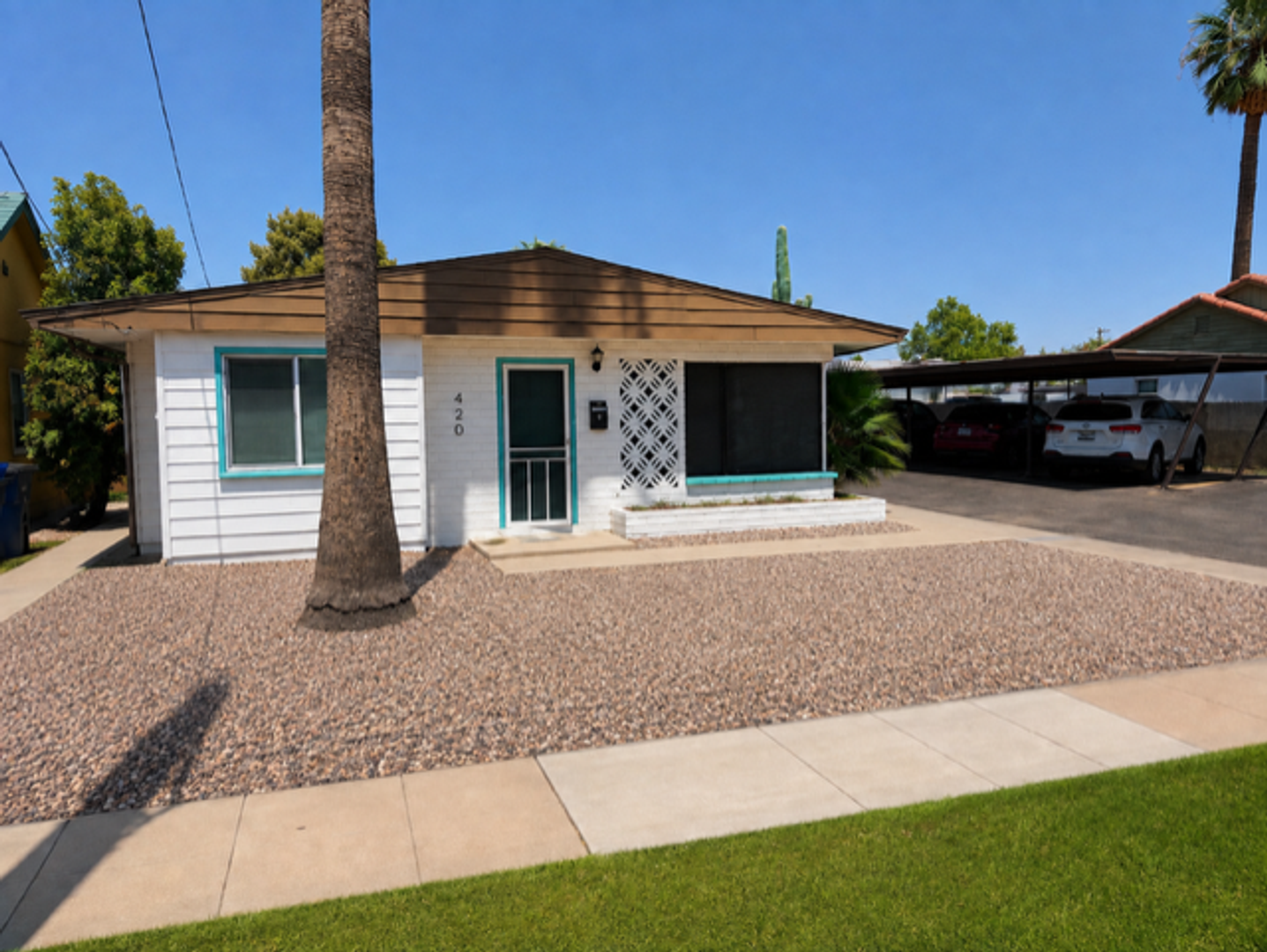 Mesa Apartment: 420 W Clark St