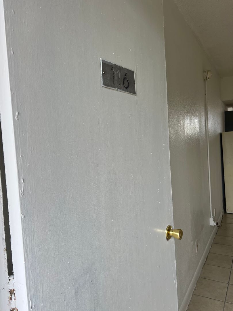Killeen Apartment: 605 N Gray St