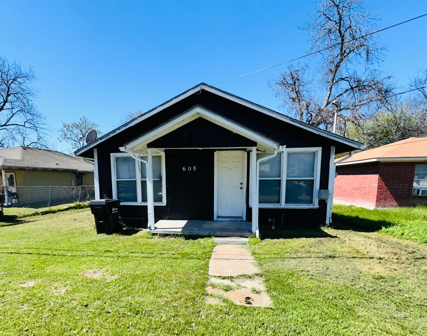 Temple House: 608 S. 18th Street