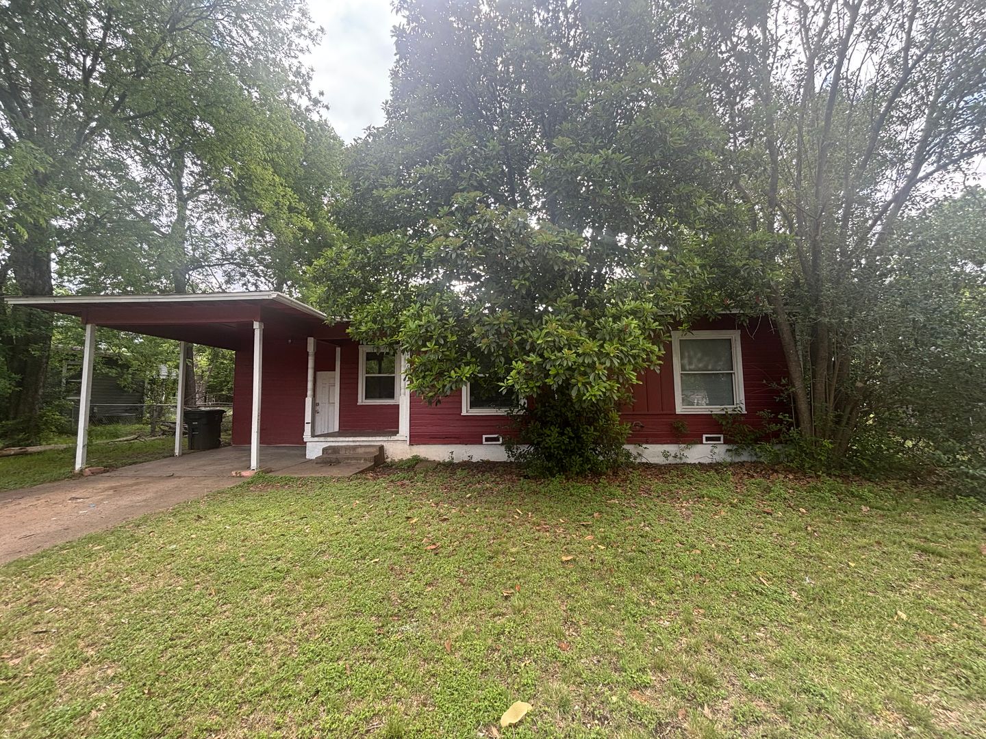 KILLEEN House: 1206 JACKSON ST