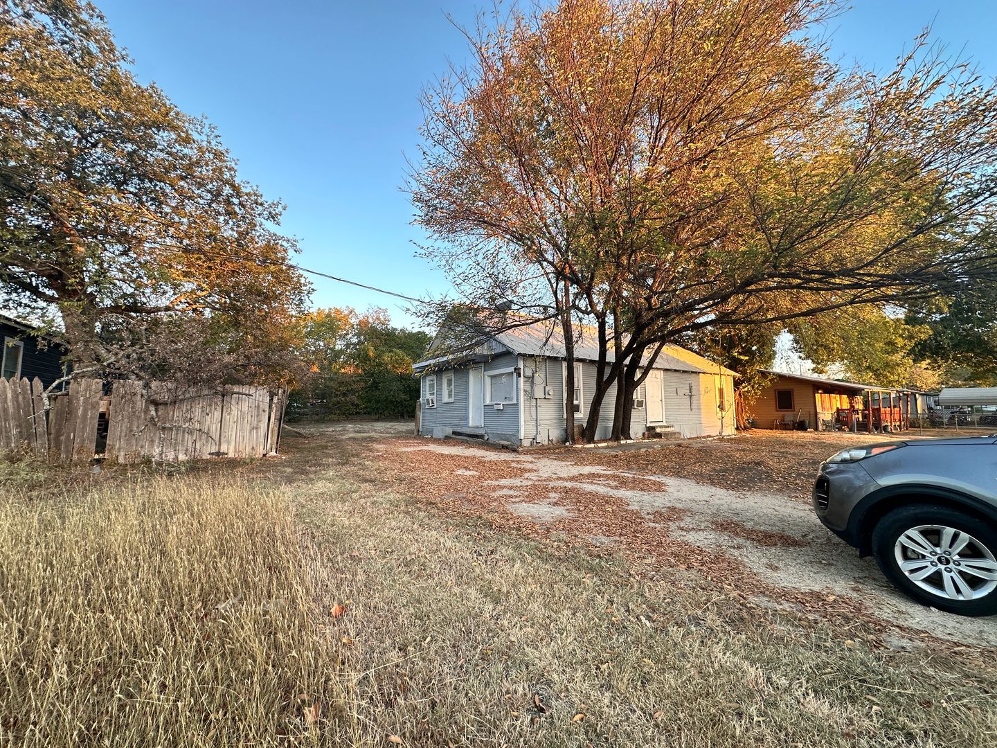 Nolanville House: 201 N 8th Street