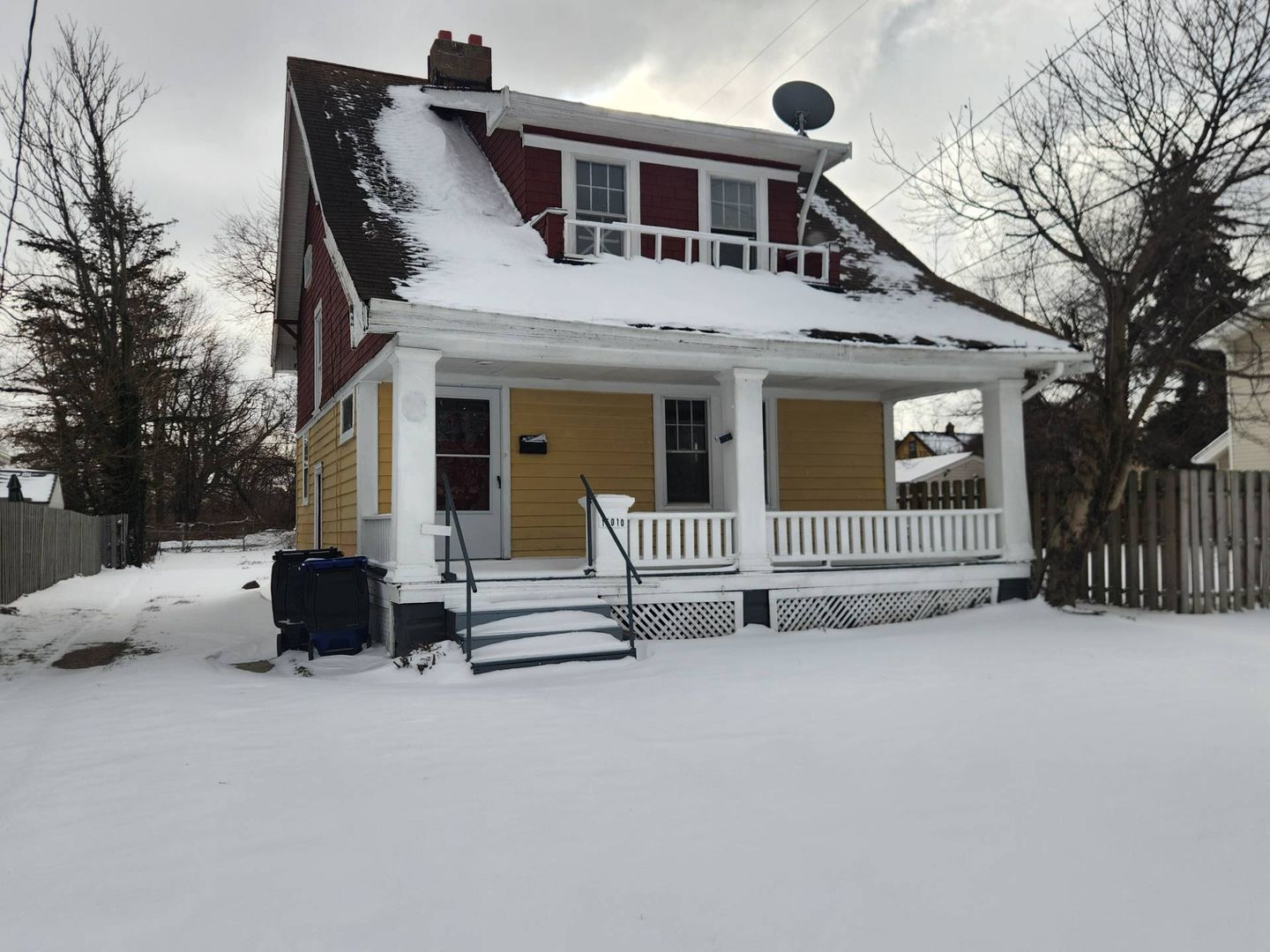 Cleveland House: 15010 Upton Ave