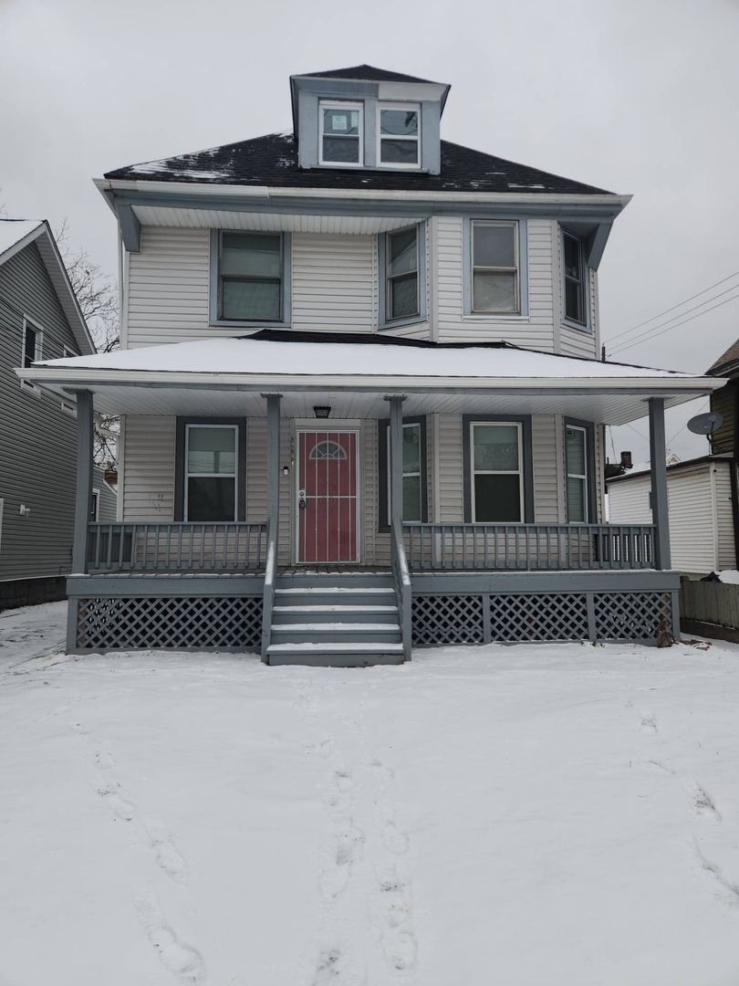 CLEVELAND Apartment: 9720 DENISON AVE