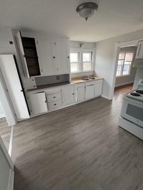 2-Bedroom Unit | $100 OFF on Second Month's Rent – photo 1