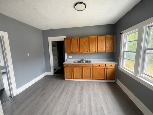 Charming 2-Bedroom Property in Prime Location – photo 1
